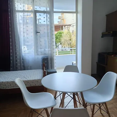 Rozafa Apartman *